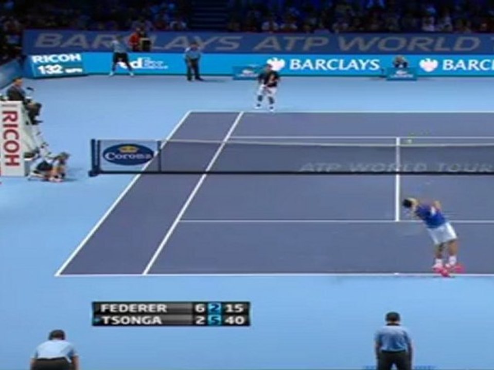 Nadal y Federer debutan con apuradas victorias en el Torneo de Maestros