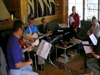 Between two homelands Ανάμεσα σε δύο Πατρίδες Kahden kotimaan välissä