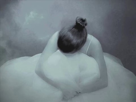 ELİF REYYA NAZ-SİMSİYAH YAMALI YENİM