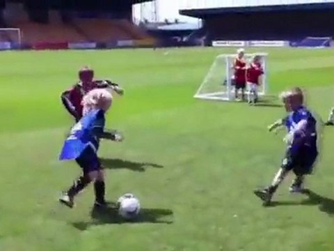 Charlie Jackson, 5 ans, nouvelle recrue de Manchester United