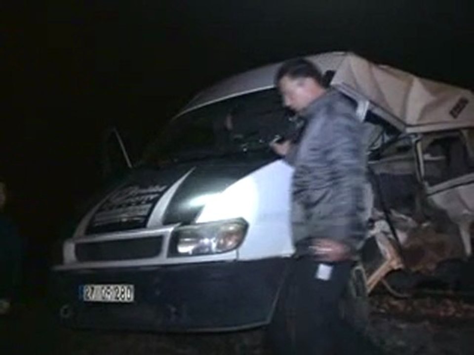 www.nigdehaberci.com-Nigde-Tren Kazasi -Video Haber
