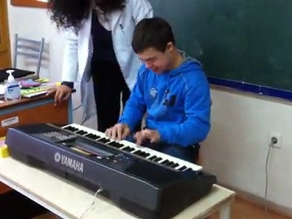 Yalova Milli Piyango İlköğretim Okulu ve İş Okulu