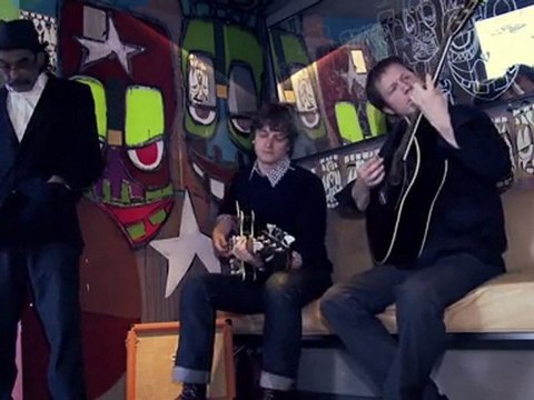 Live Slow Joe and The Ginger Accident avec le titre Cover Me