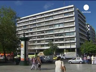 Trimestre negativo per Abn Amro, pesa la crisi greca