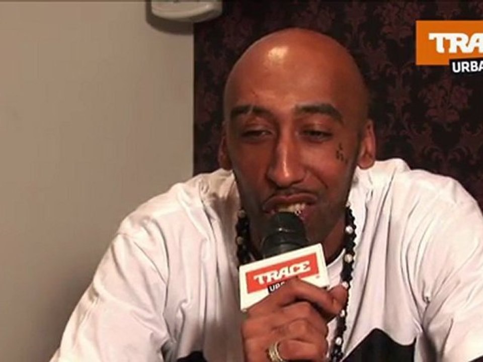 Nessbeal parle de son amour pour les femmes et du morceau "Je Suis Un Salaud"