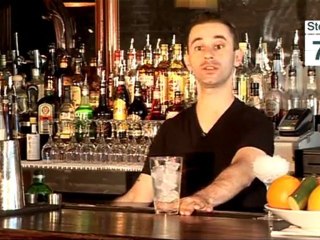 How To Make A Dry Martini Cocktail