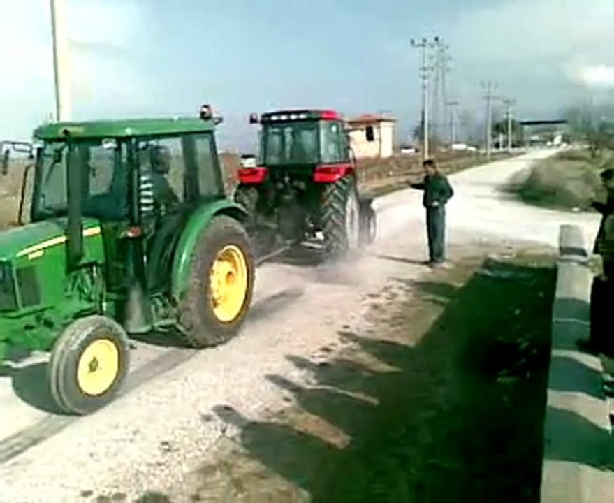 mf 3085 jd kapışması