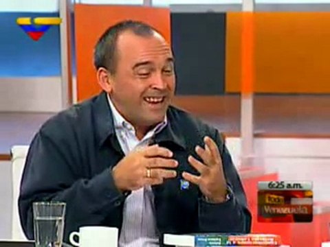 Toda Venezuela Dip AN Francisco Torrealba y experto en derecho laboral Antonio-Espinoza 18 11 2011 1/2