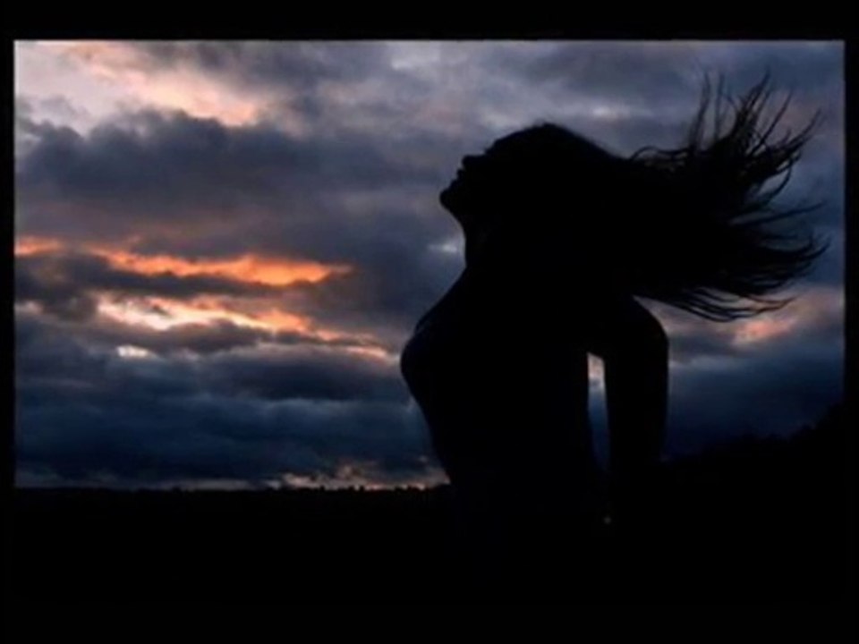 ELİF REYYA NAZ-PELİN ONAY     DİLİMDE AY TUTULDU