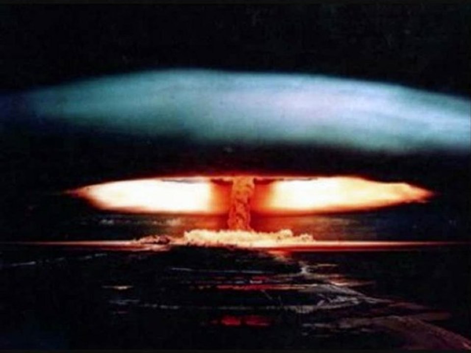 FORCE DE FRAPPE - ERE NUCLEAIRE