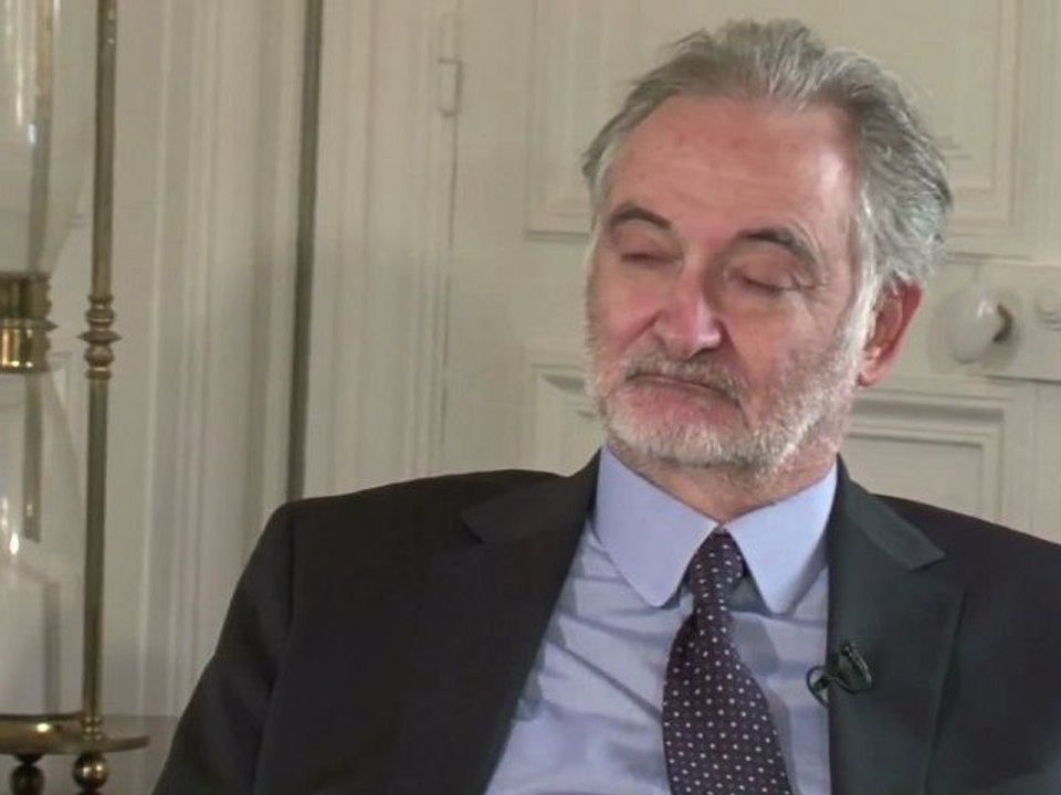 Interview de Jacques Attali par Samar Youssef — TV 4 Finance