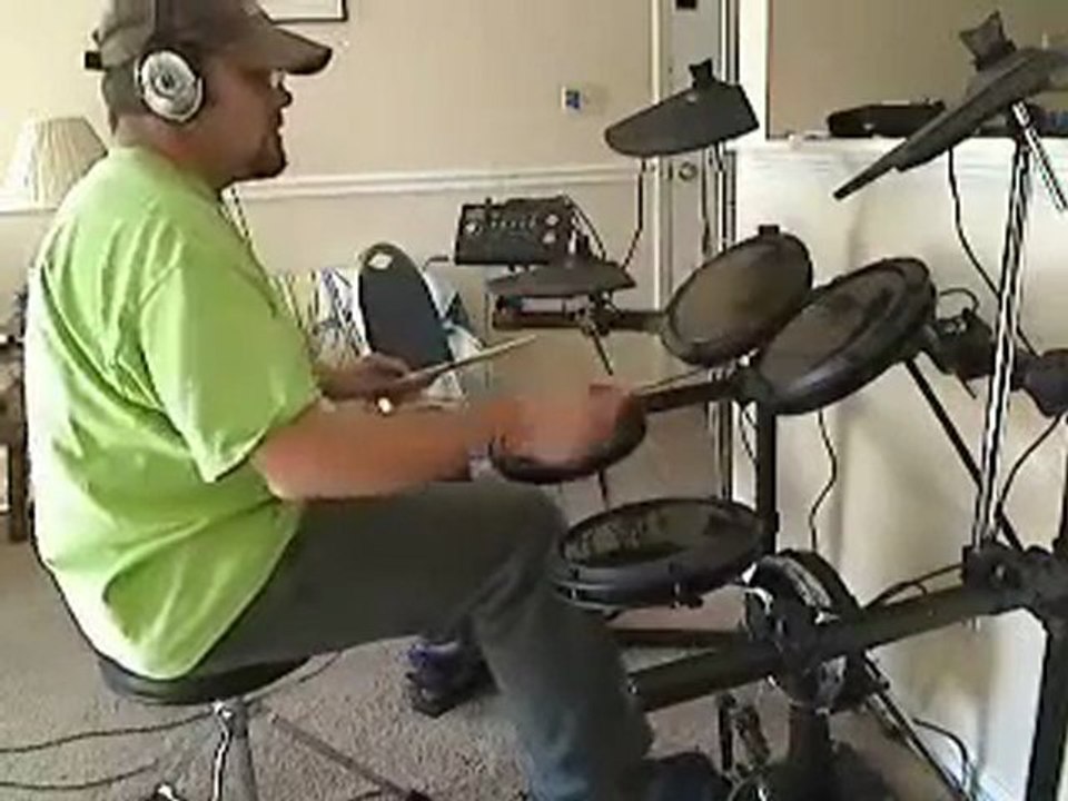 'Eddie Tell Funk' (original composition with LIVE drums)