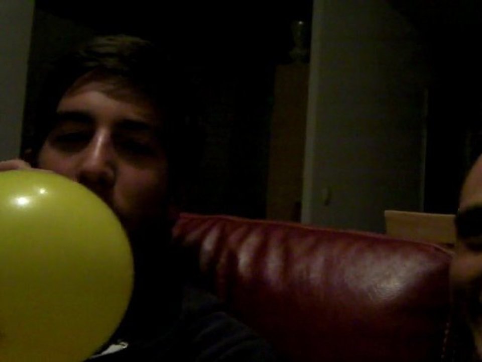 L'hélium nuit gravement à la santé et à celle de votre entourage ...