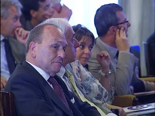 PIASTRA LOGISTICA: POLEMICA SUI FONDI