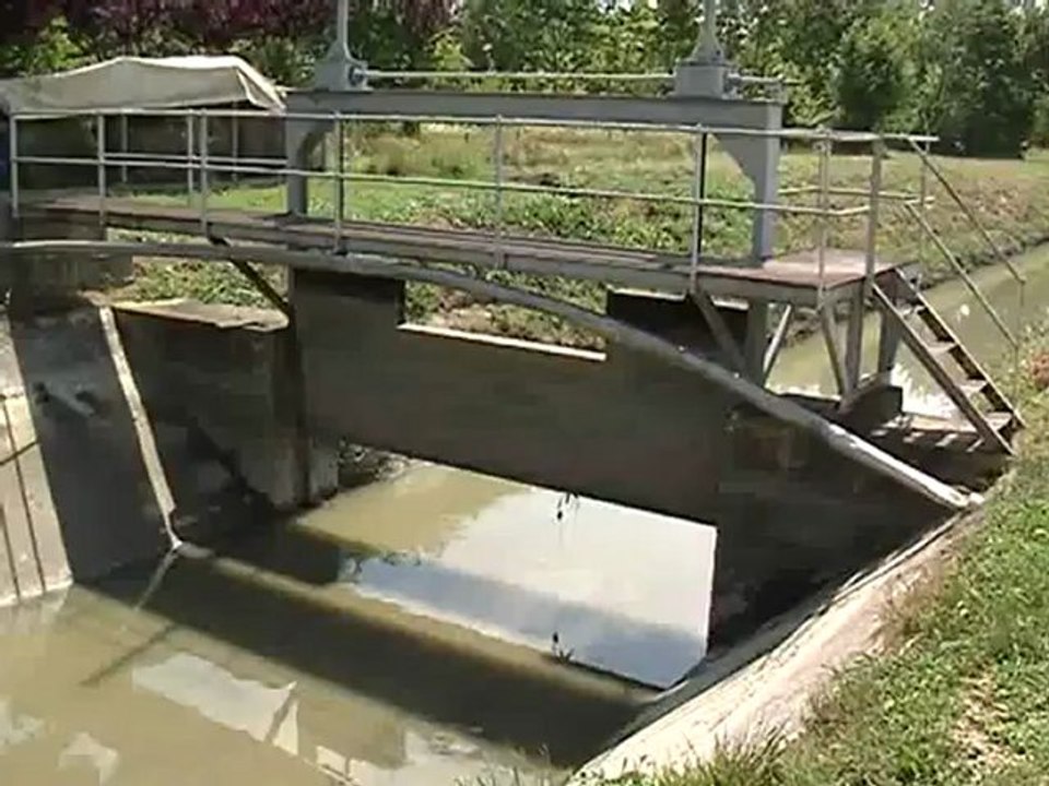 TRATTORE NEL FOSSO, MUORE PENSIONATO