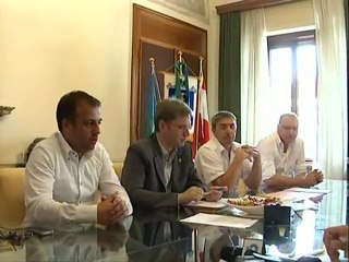 "BASTA TAGLI, O METTIAMO LE BOMBE"