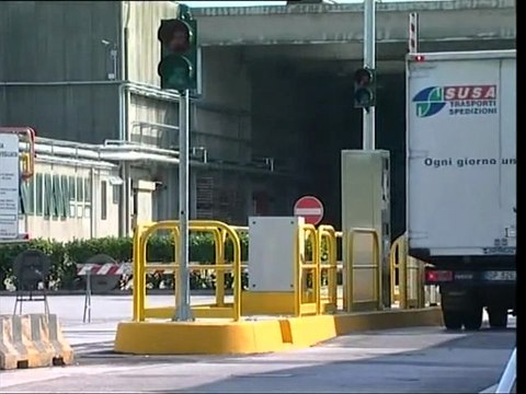 COMMERCIANTE MUORE SUL LAVORO