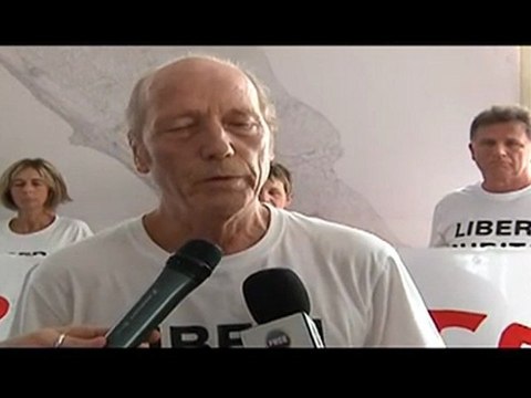 FIACCOLATA SILENZIOSA PER EUGENIO BON