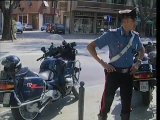 NASCONDEVANO LA DROGA NELLE NOCI