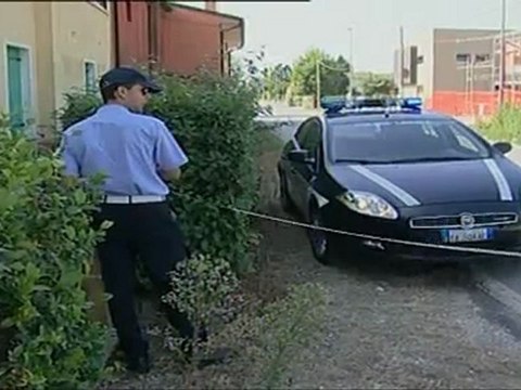 NONNA TRAVOLTA DA UN'AUTO