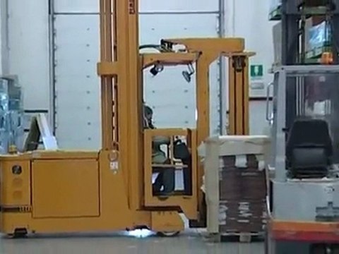 CRISI, ALTRI DUEMILA POSTI A RISCHIO