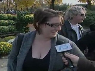 DEFUNTI, IN CALO I PREZZI DEI FIORI