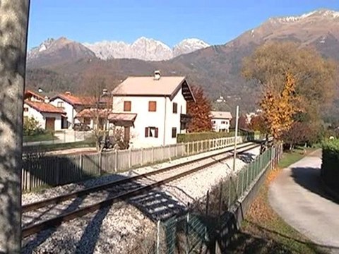 PRESI GLI AUTORI DEL LANCIO DI SASSI