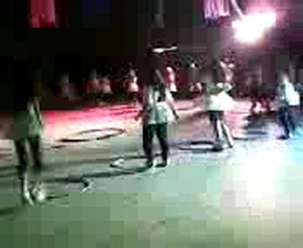 Baile con Aros de Escuela Juan XXIII