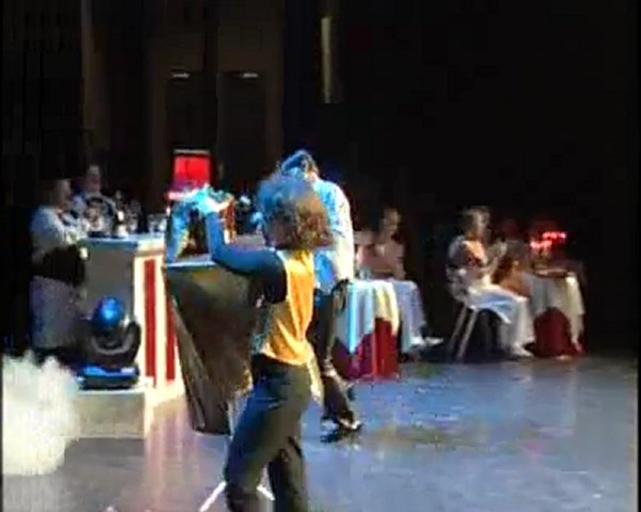 ANDRE DE VERA ET NICOLE .avi