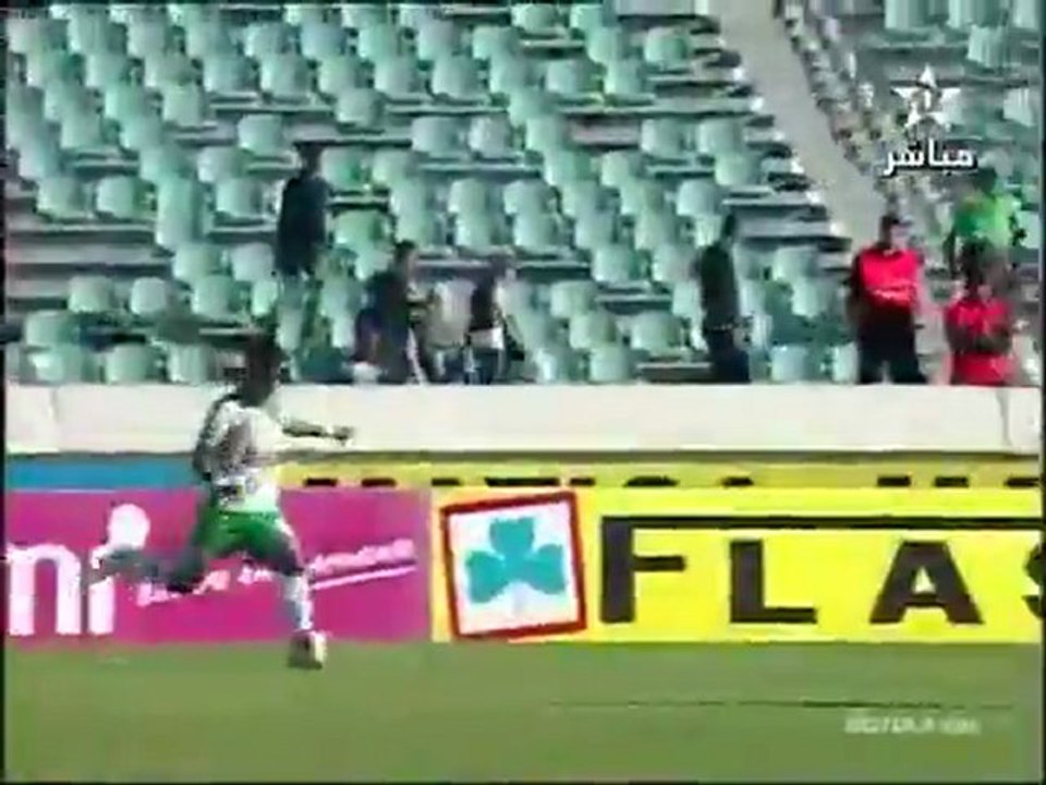 RAJA vs CODM 1-0 - Ouhaki - WwW.SportpluS.C.La - Raja 2011 - YouTube