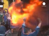 Police and protesters clash in Cairo's Tahrir Square