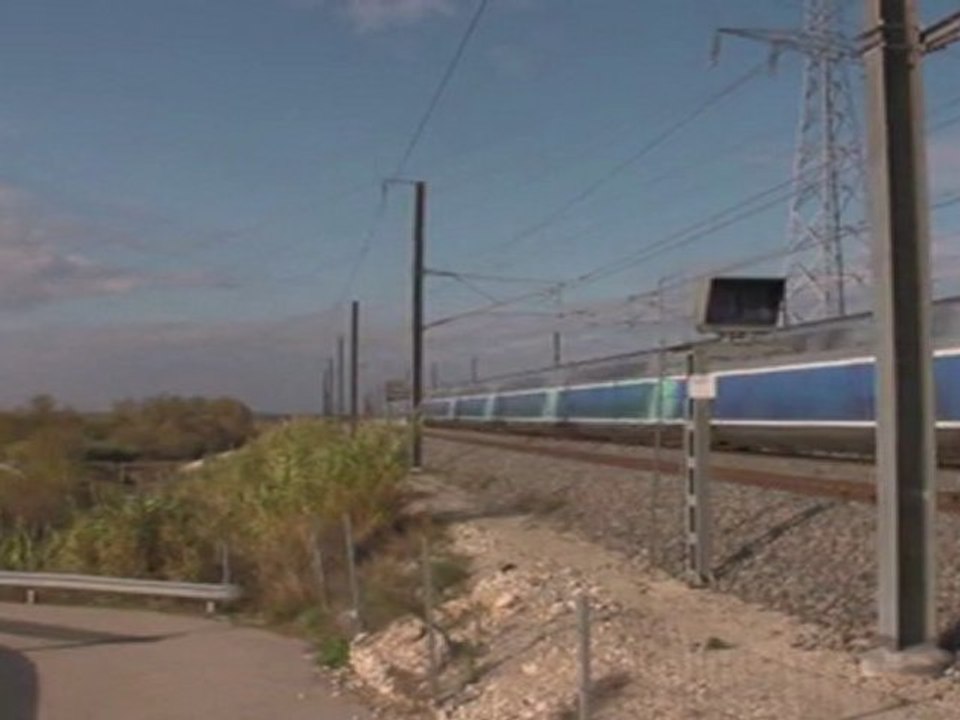 85. BREVES DE NOVEMBRE ( A GRANDE VITESSE )