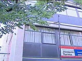 Los españoles acuden a su cita con las urnas