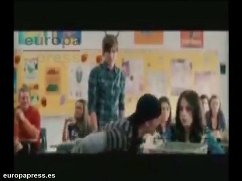 Zac Efron, ¿saliendo con Enma Roberts?