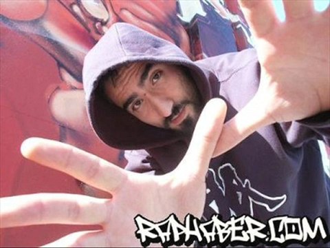 Sagopa Kajmer-İstisnalar Kaideyi Bozmaz - **Güven**