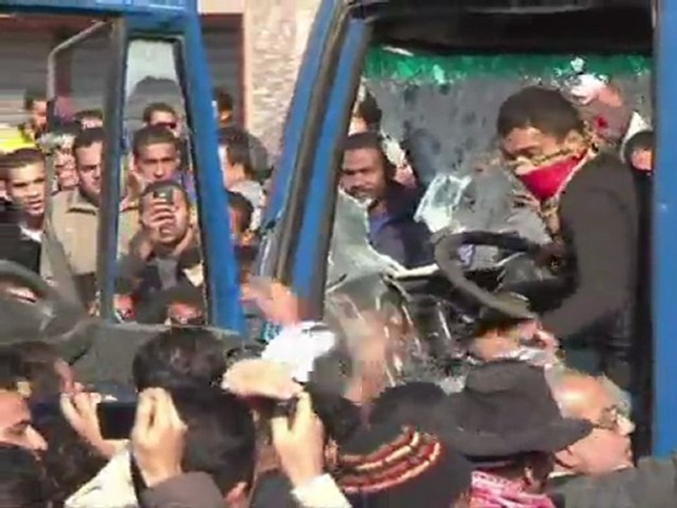 Egypte: violents affrontements entre policiers et manifestants