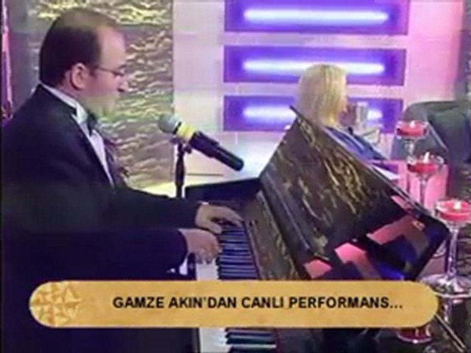 GAMZE AKIN  GUZ GULLER