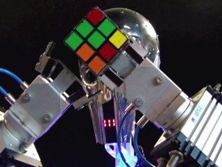 Robot solves Rubik's Cube
