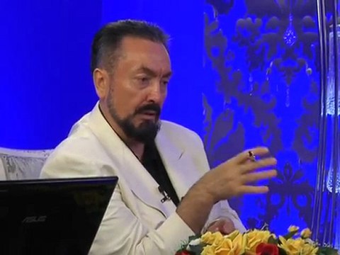 Münafıklar, Müslümanların arasına yılan gibi gelirler, yılan gibi de çıkarlar