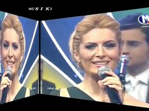 Melda Kuyucu KIlıç - Meltemi esti gülün sarkisi oldu yelin.HD