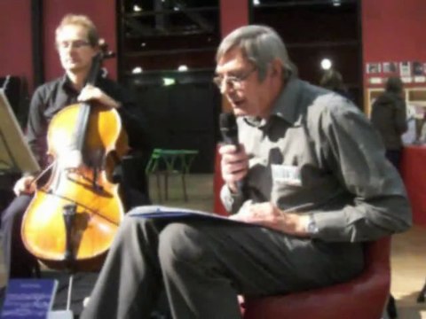 Gilbert Desmée au Salon du Livre de Creil