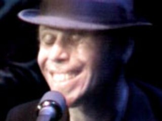 Arsenal 14: Tom Waits, una veu al fons del bar