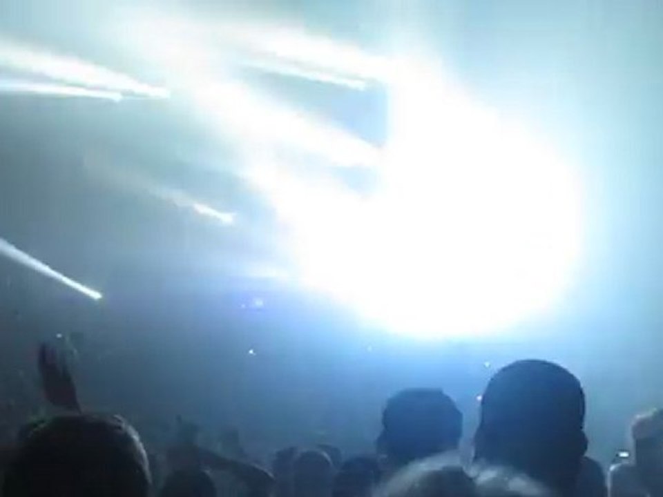 Birdy nam nam zénith