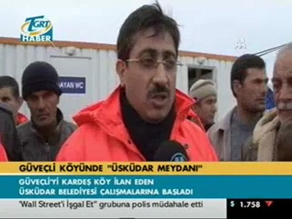 Güveçli Köyünde Üsküdar Meydanı