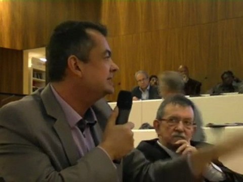 Jerome Sturla intervient sur la mixité aux rencontres élus, militants, citoyens Déloger la Crise