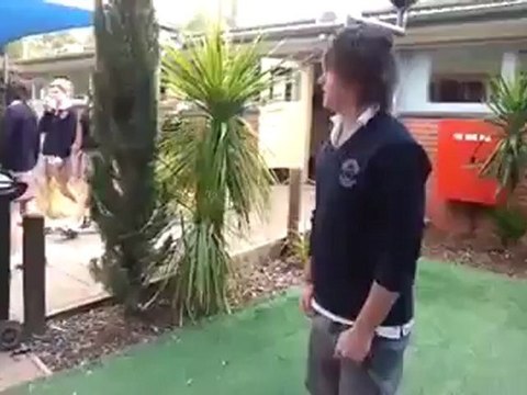 Le mec qui voulait impressionner les filles