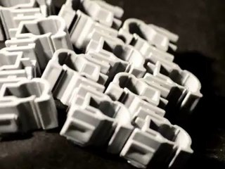 Side View Wire Clip Structure-Movement