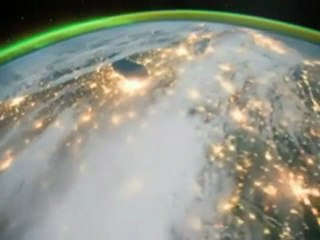 Lightning from space: Amazing videos taken by astronauts