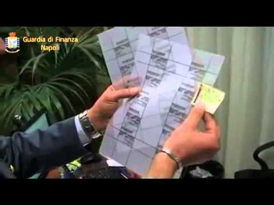 Napoli - Sequestrata fabbrica clandestina di permessi di soggiorno falsi