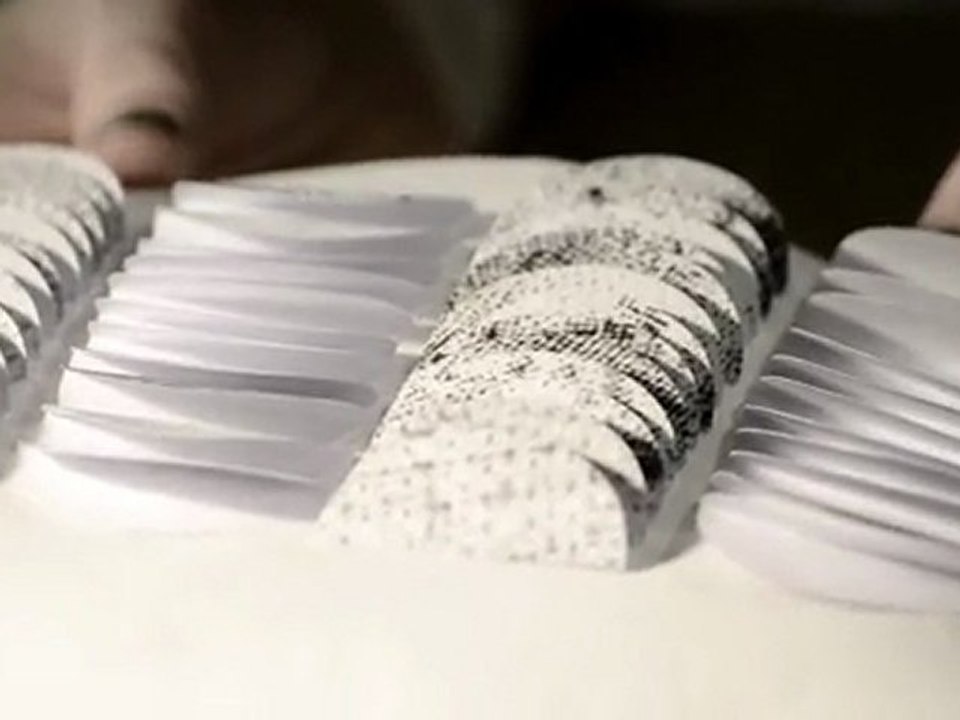 Circular Repeat Structure-Movement